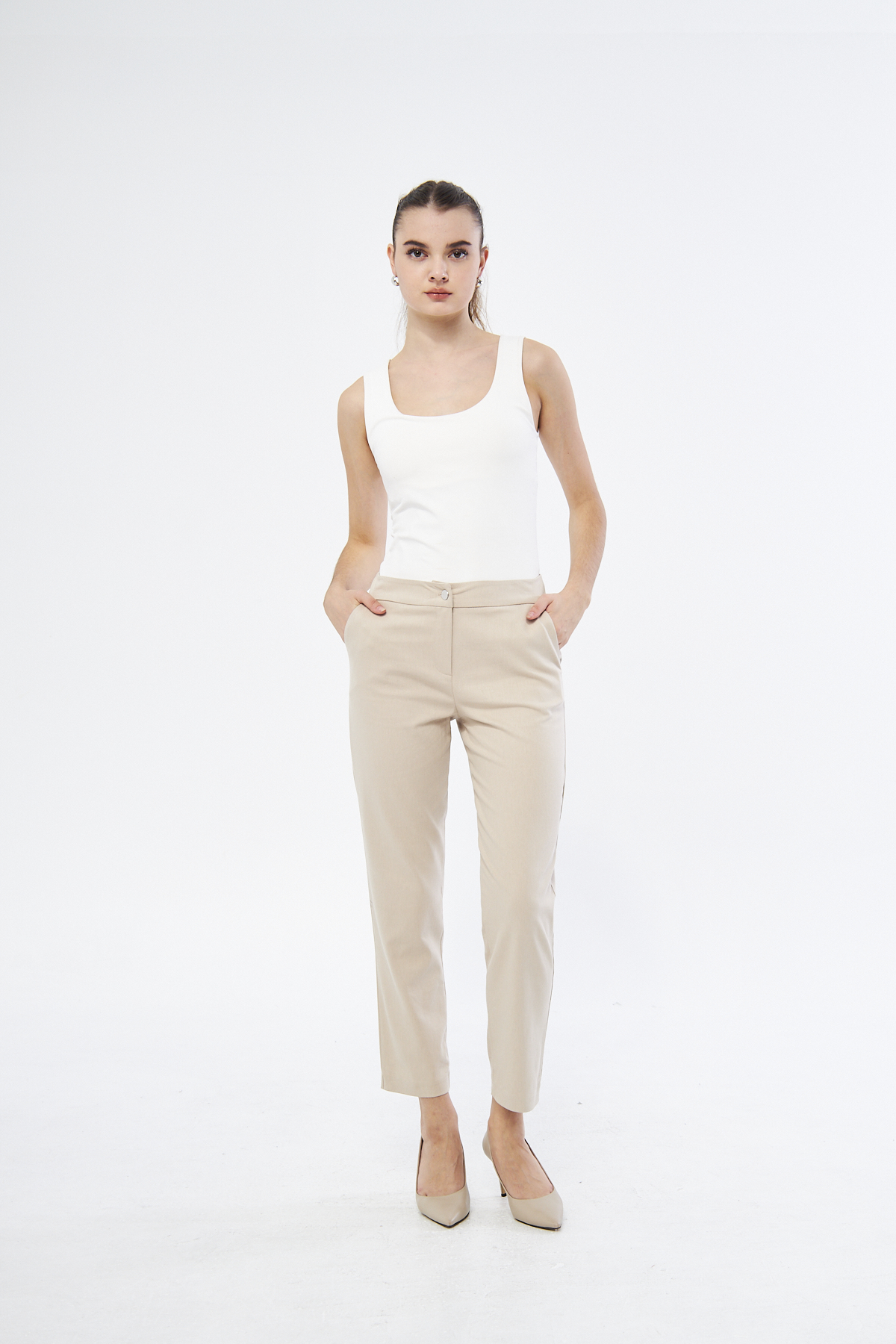 Varadero Boru Paça Bilek Boy Regular Fit Bej Renk Kadın Pantolon