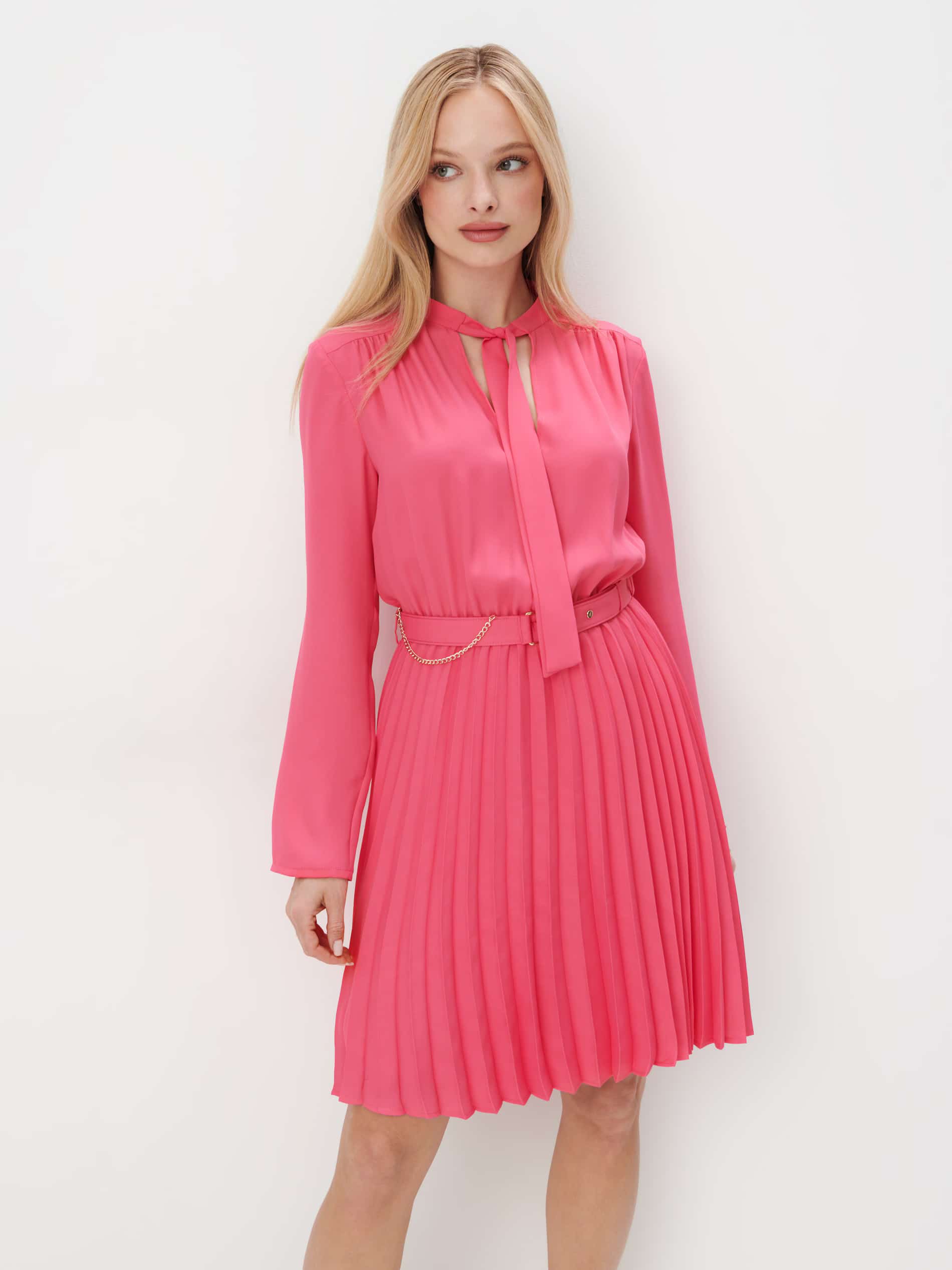 Bell Bağlamalı Yaka Kısa Boy Regular Fit Pembe Renk Elbise