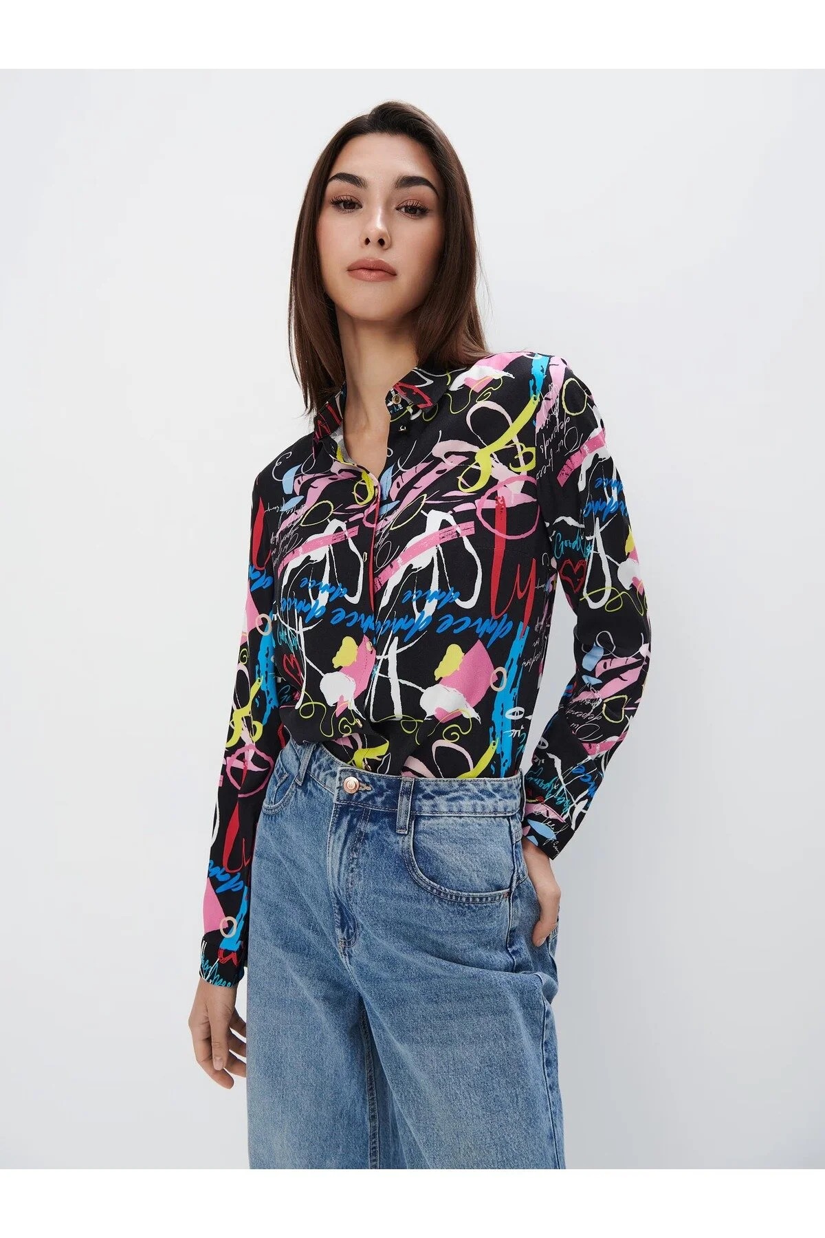 Sim Gömlek Yaka Çizgili Desenli Regular Fit Çok Renkli Kadın Gömlek